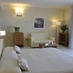 Pugnochiuso Del Faro فندق فيستَ
