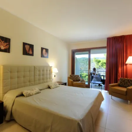 Pugnochiuso Del Faro 4* Вьесте