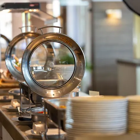 Pugnochiuso Del Faro 4* Вьесте