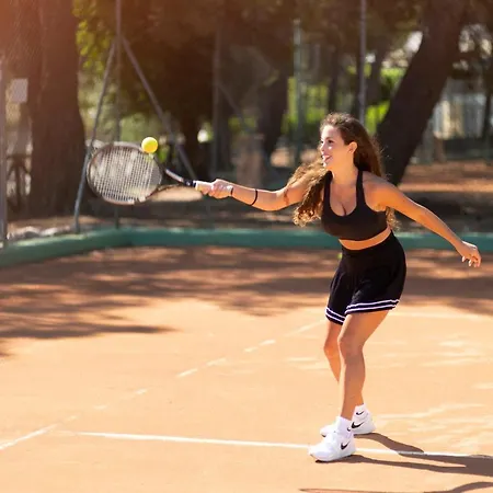 Pugnochiuso Del Faro 4*