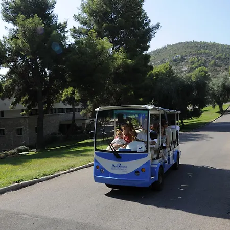 Отель Pugnochiuso Del Faro Вьесте