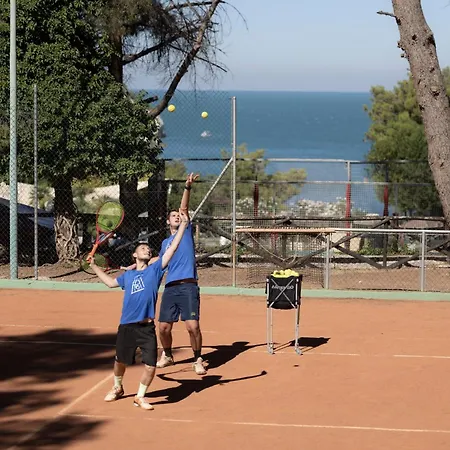 Отель Pugnochiuso Del Faro Вьесте