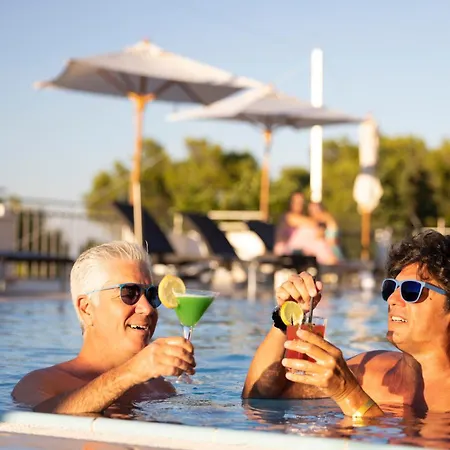 Pugnochiuso Del Faro Вьесте