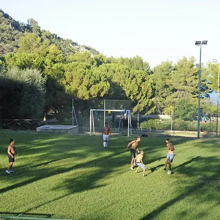 Отель Pugnochiuso Del Faro Вьесте