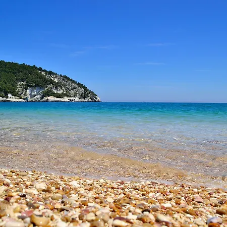 Pugnochiuso Del Faro